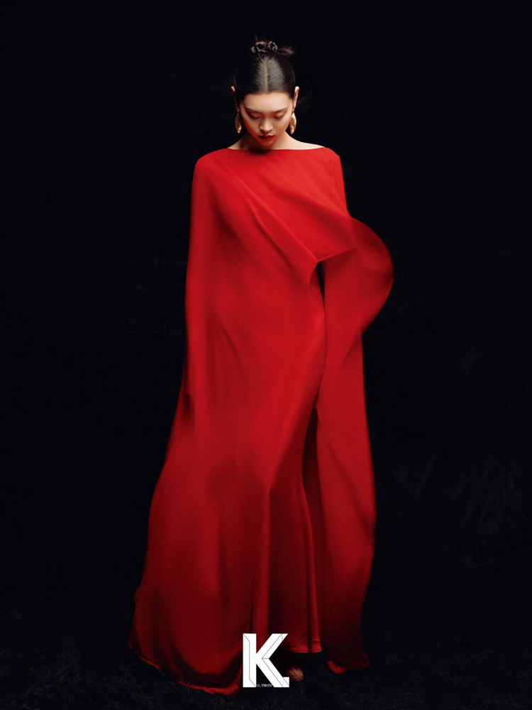 Ethnic Clothing & Online Fashion Store Khaadi Uk - 2026 Новая модная высококлассная красная ретро-костюмная