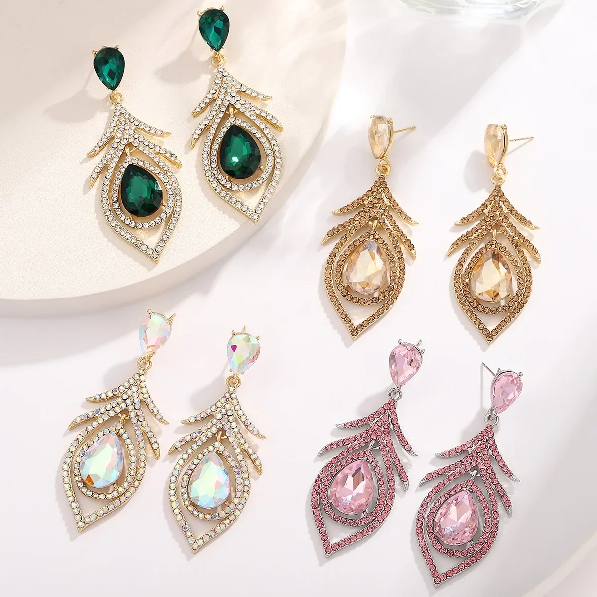 Ethnic Fashion Trends 2025 - Новинка в тренде 2025 года, женские